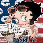 Betty Boop Selfie